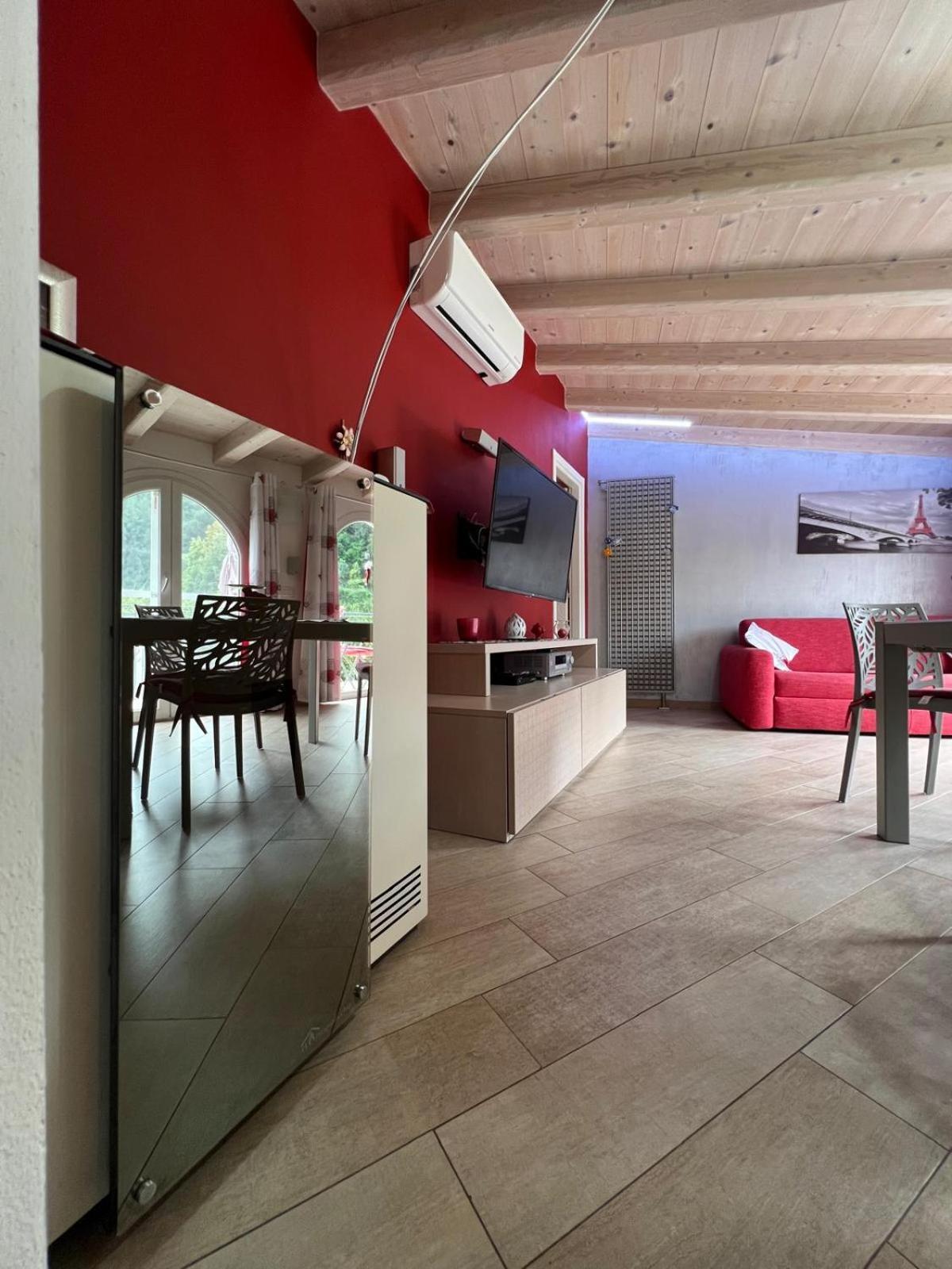 Happy Family Apartment Trucco Esterno foto