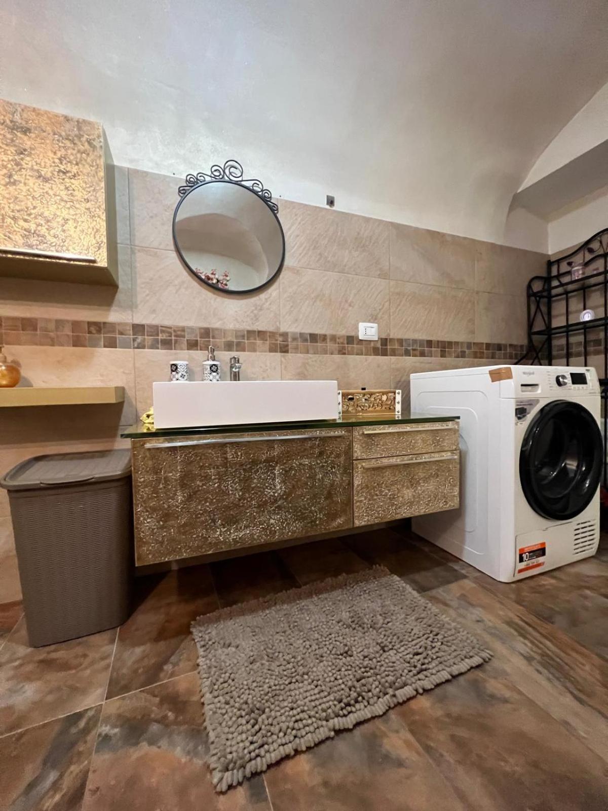 Happy Family Apartment Trucco Esterno foto